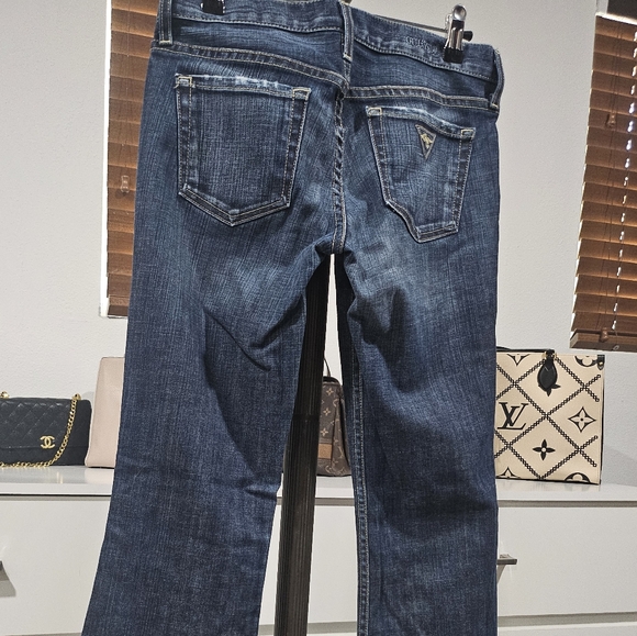 Guess Jeans - Picture 6 of 10